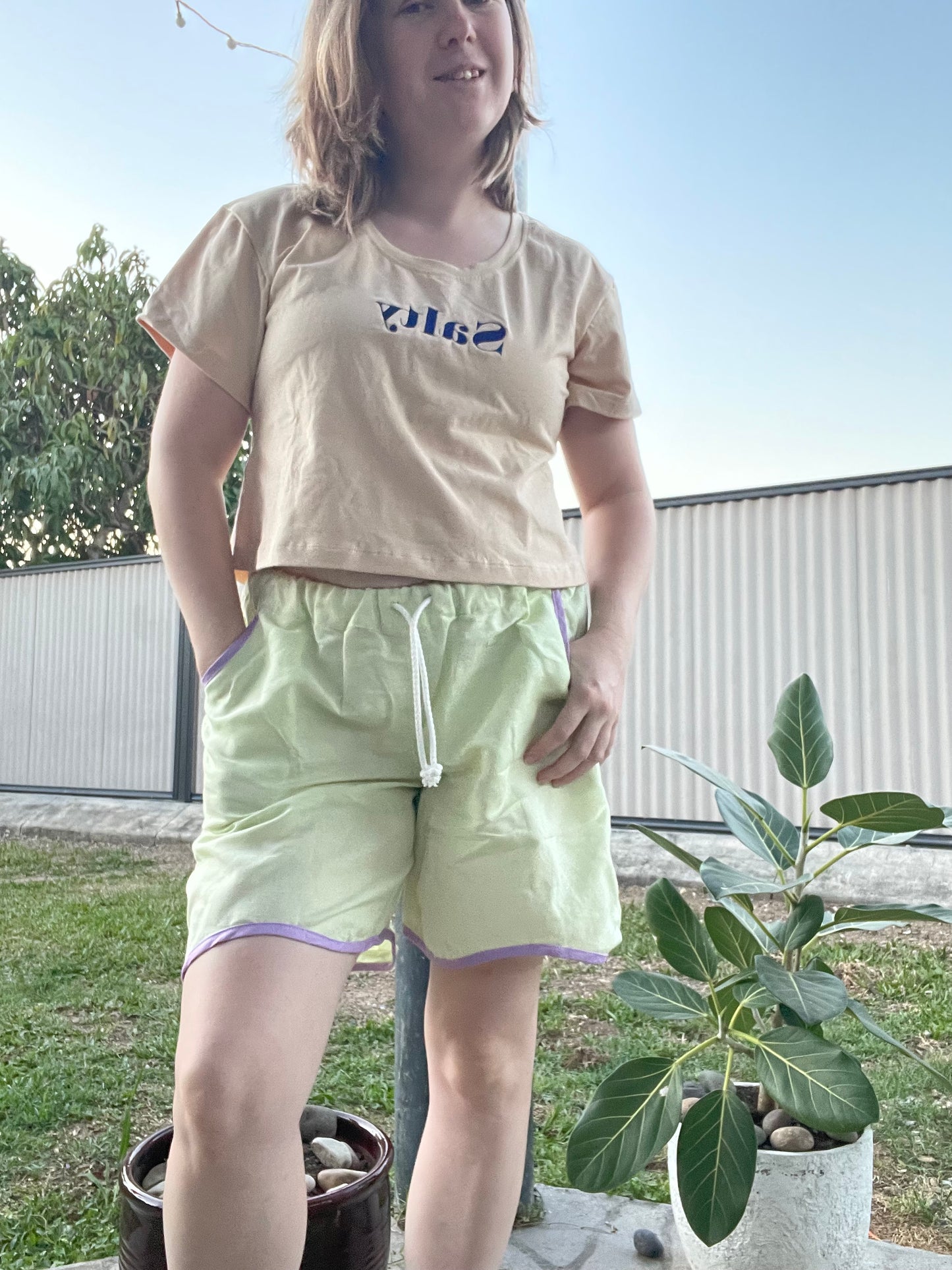Wavy Shorts - in Green